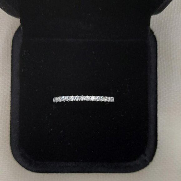 Genuine Moissanite 925 Sterling Silver Wedding Engagment Band Ring - Picture 1 of 11